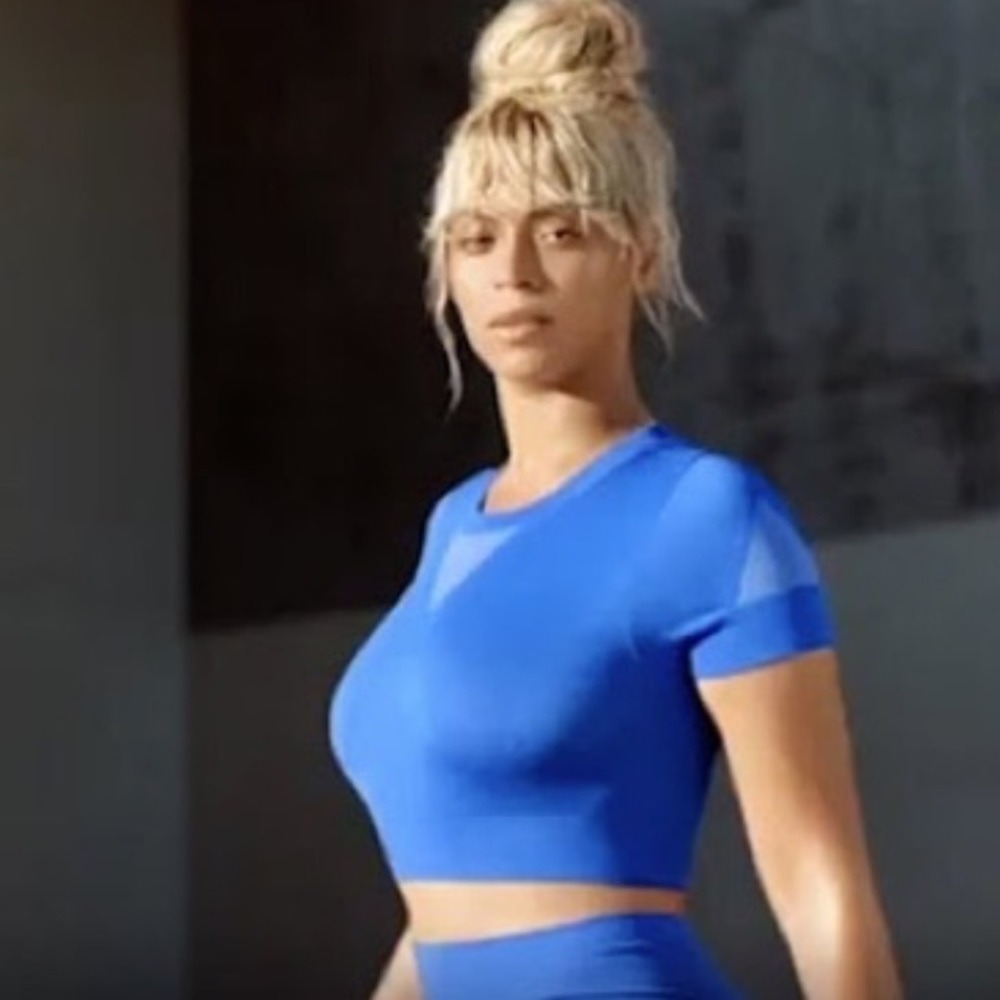 * | IVY PARK | Stretch “04” Blue Athletic Crop Top. Size XXS/XS.